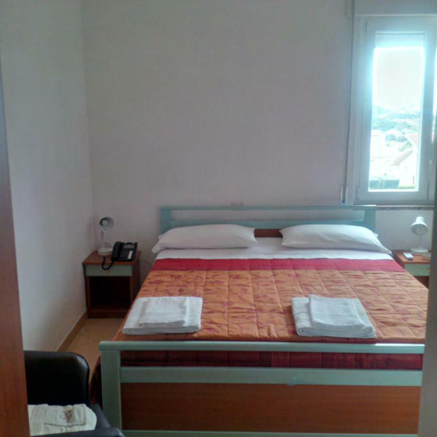 Hotel Maremonti Joppolo Bagian luar foto