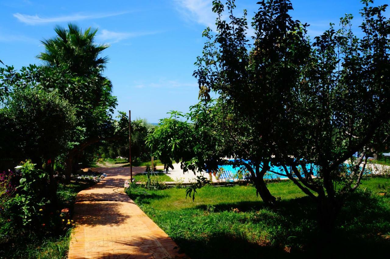 Hotel Maremonti Joppolo Bagian luar foto