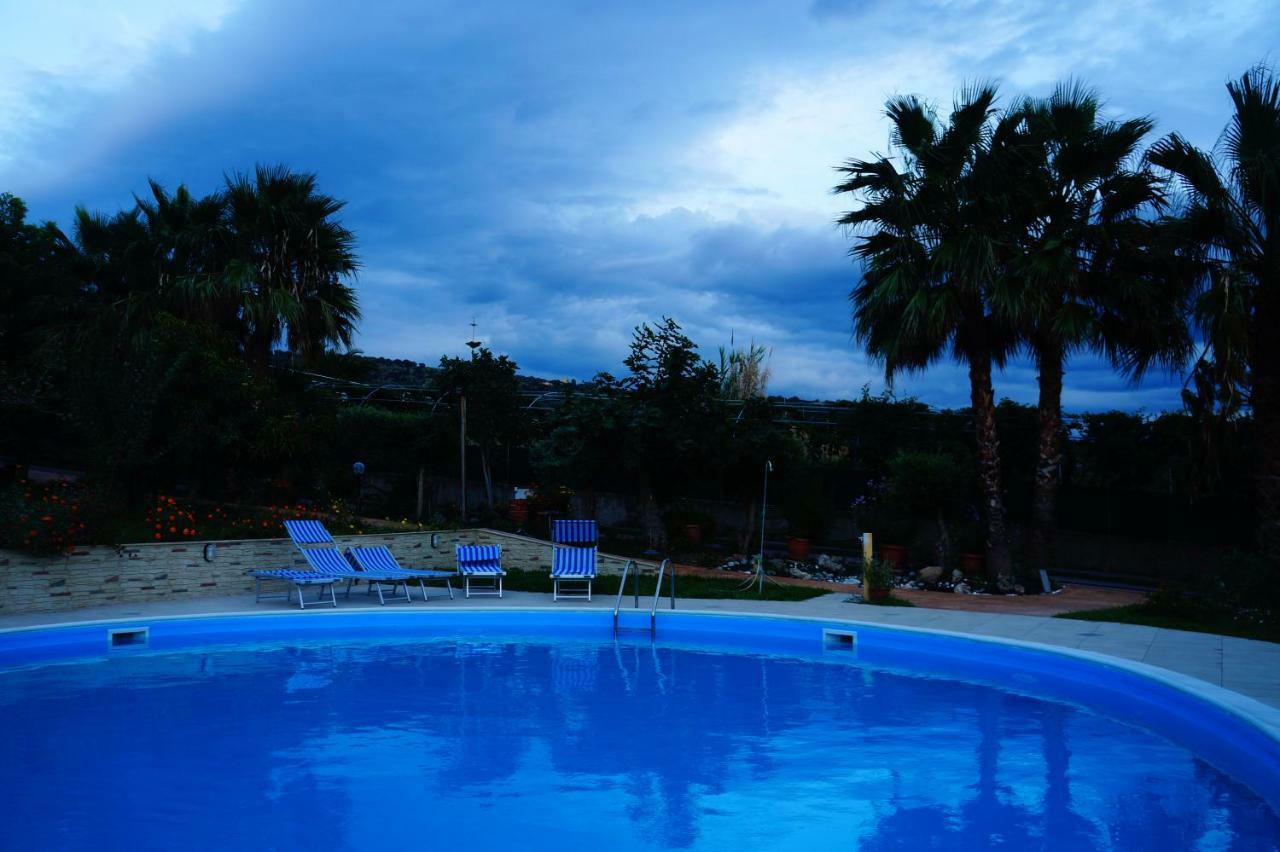 Hotel Maremonti Joppolo Bagian luar foto