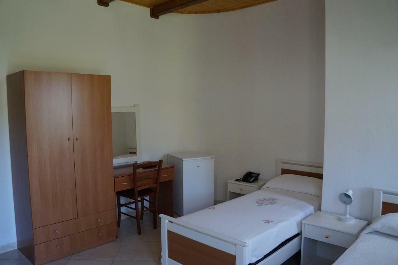 Hotel Maremonti Joppolo Bagian luar foto