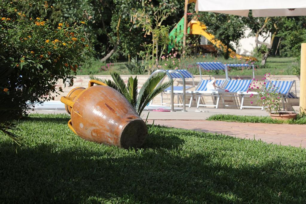 Hotel Maremonti Joppolo Bagian luar foto